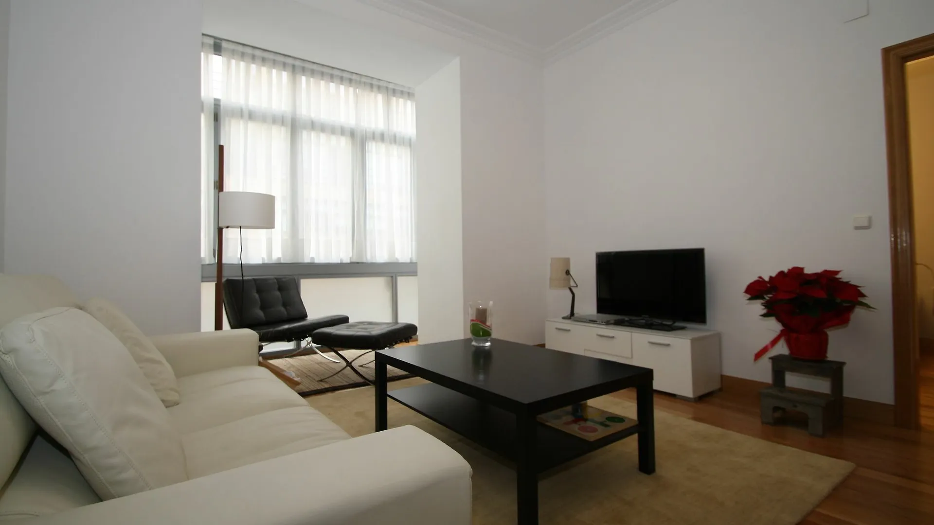 Plaza Guipuzcoa Apartment By Feelfree Rentals San Sebastian 0*,  Spain