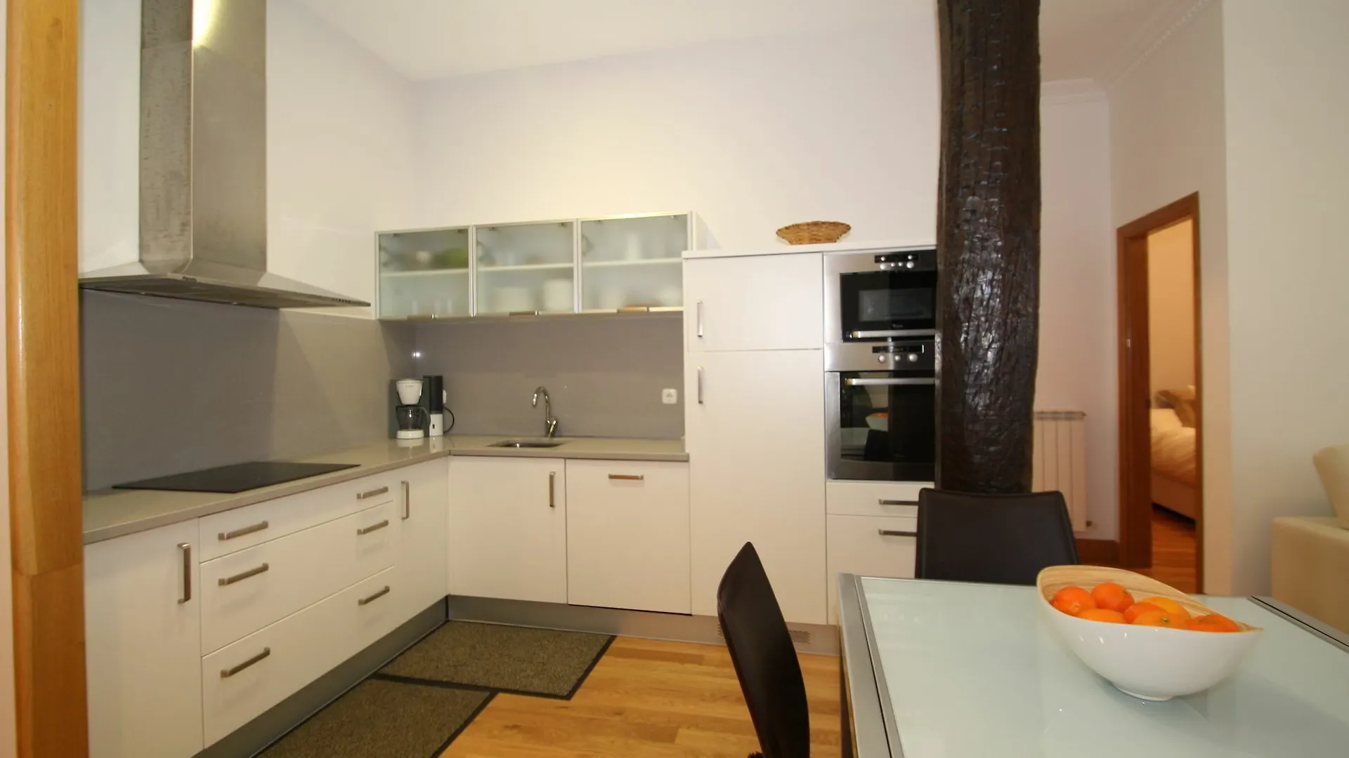 Plaza Guipuzcoa Apartment By Feelfree Rentals San Sebastian Spain